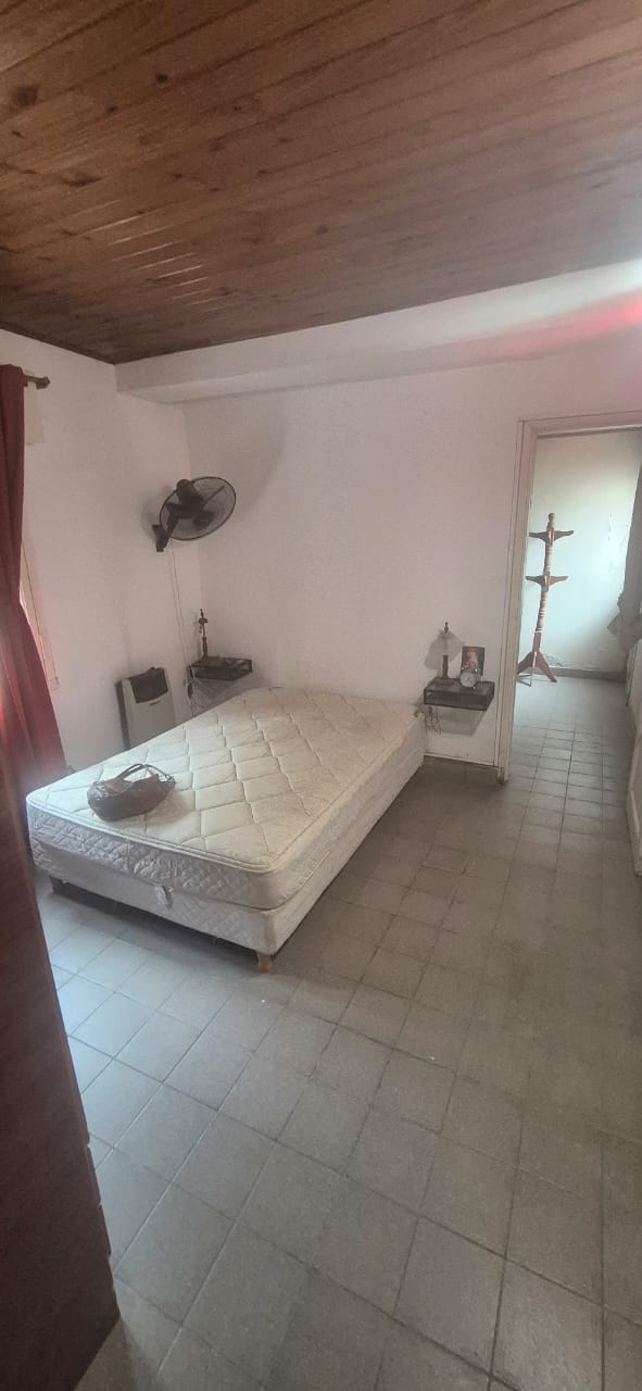 0f93db57-b999-459f-8201-53e2a9cbd91c