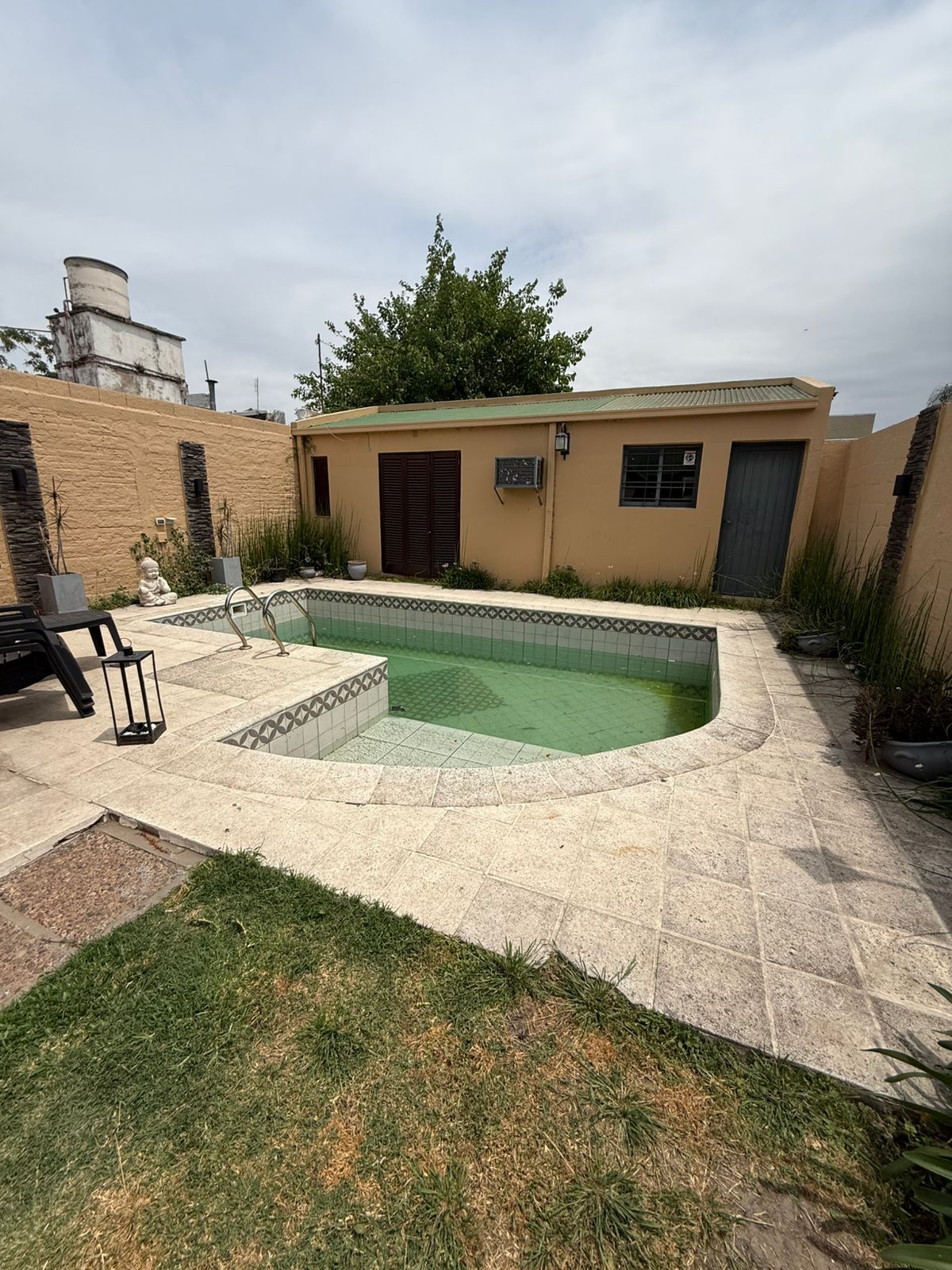 ee3281d7-f999-418e-98a8-2e8ed0ffca21