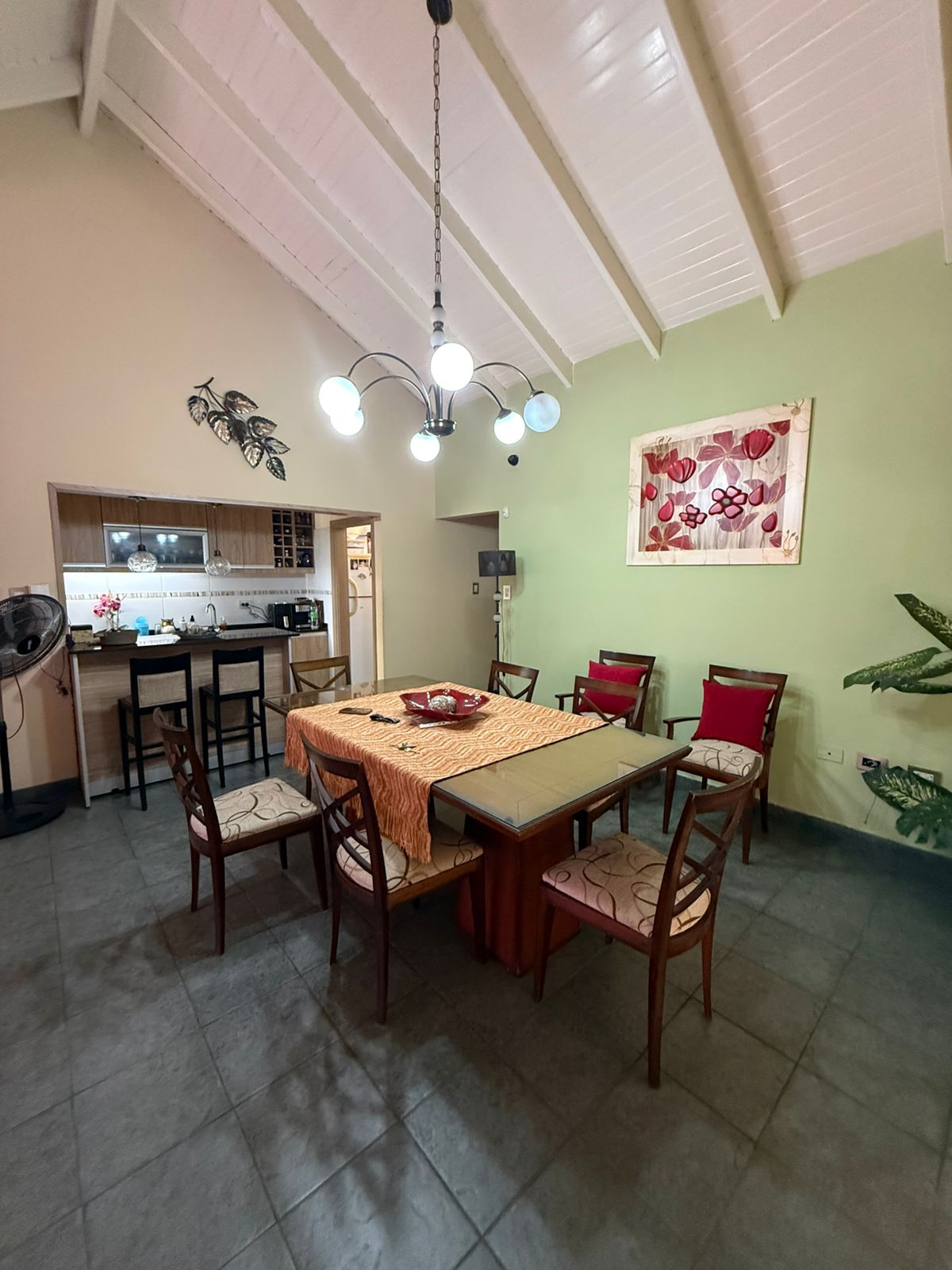 f10cf4e2-62cf-411e-8630-137039b8a40d